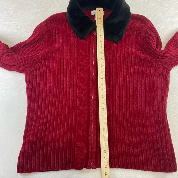 DESIGNERS ORIGINALS STUDIO Red Cardigan Sweater w/Faux Fur Collar Women's 1X - Picture 9 of 10